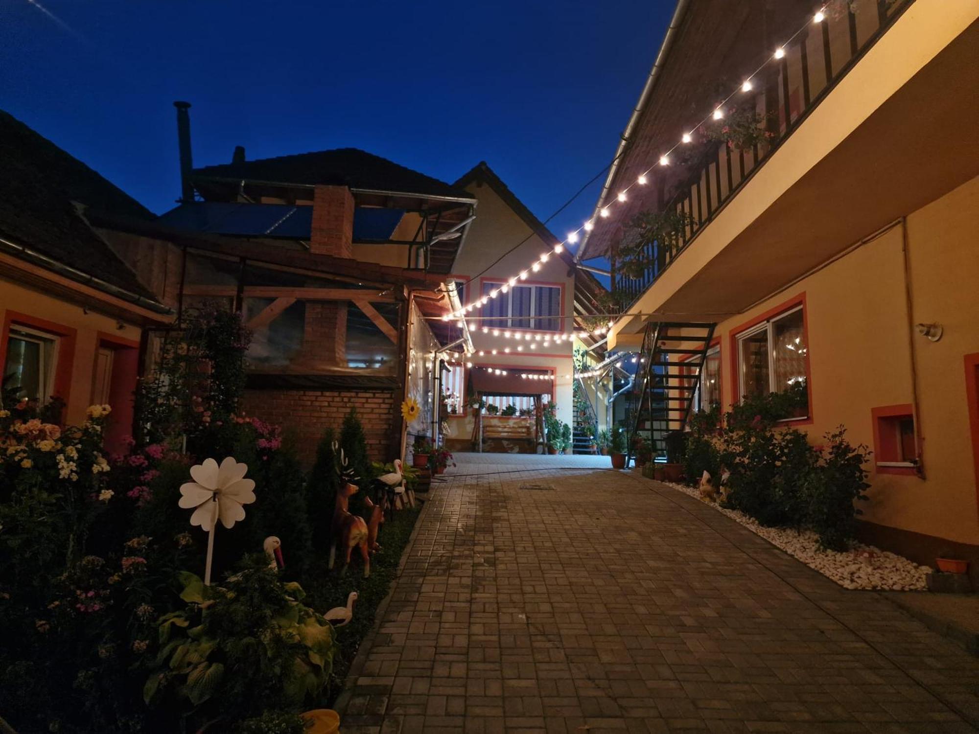 Casa Cosmin Cincu酒店 外观 照片