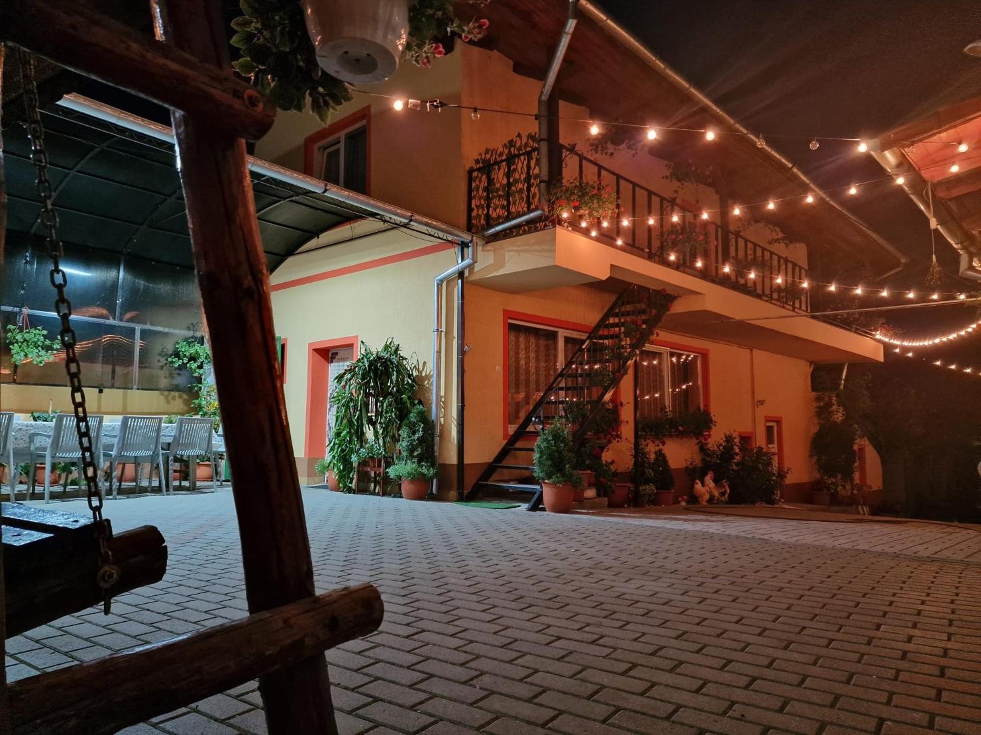 Casa Cosmin Cincu酒店 外观 照片